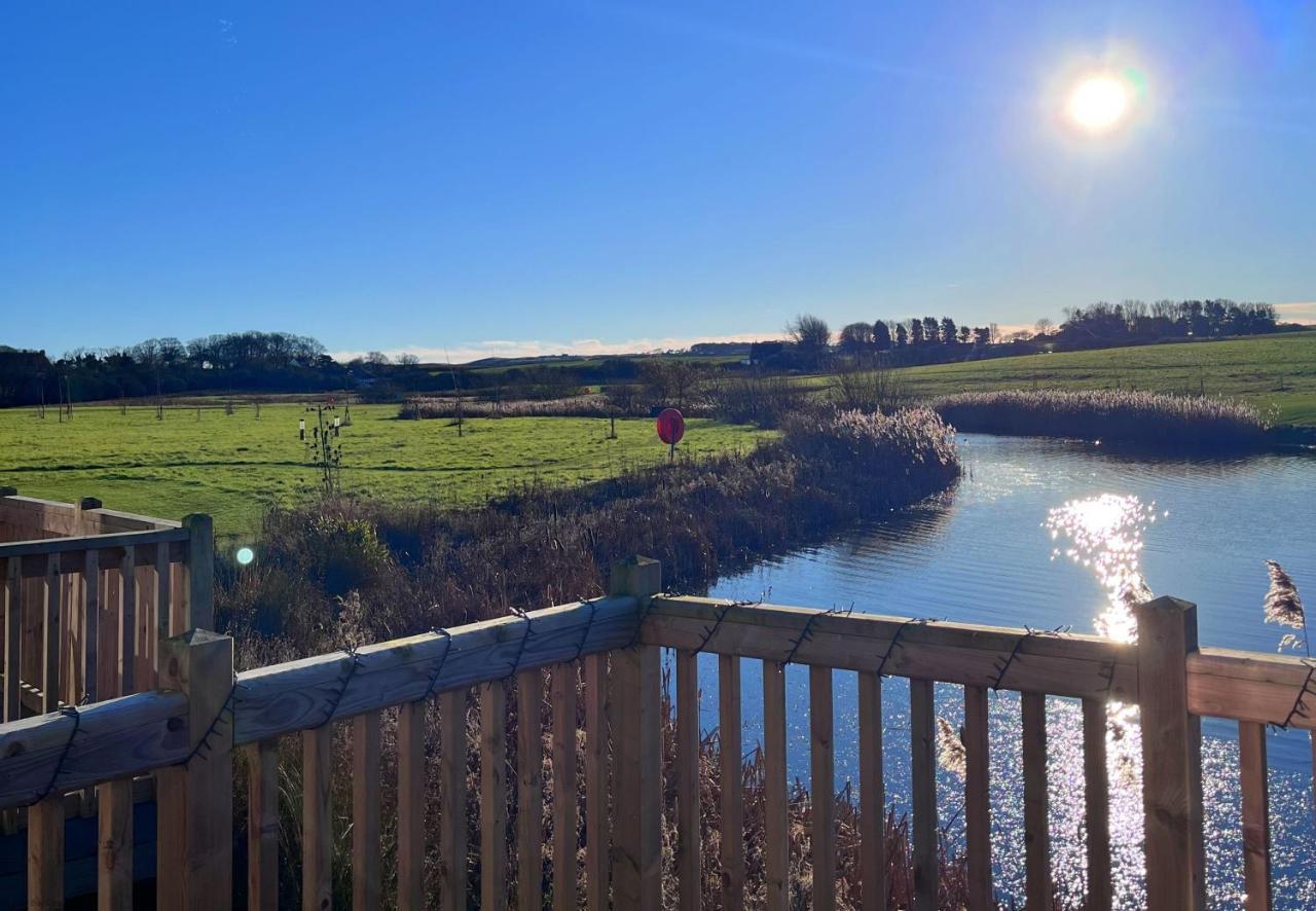 The Lake House At The Bay Filey, Sleeps 4, 1 Dog Welcome For Free Too Eksteriør bilde